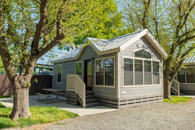 Ranger Smith™ Cottage-1